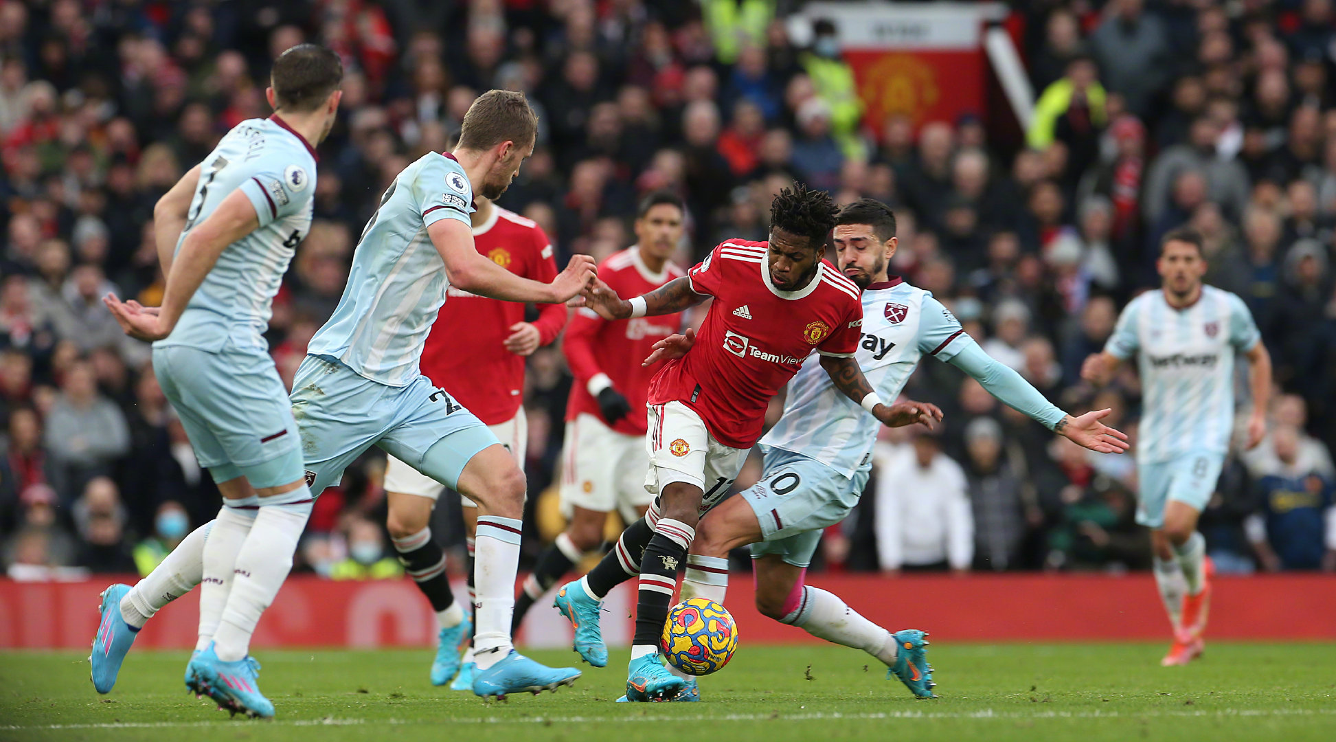 三队之间的 三队之间的