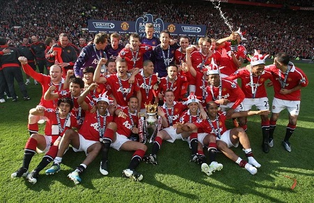 点缀其间 点缀其间